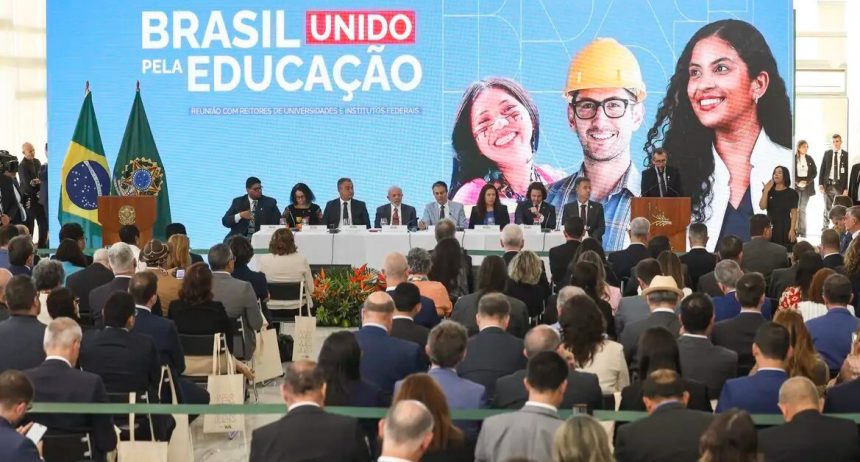 governo-anuncia-r$-5,5-bi-para-obras-e-novos-campi-universitarios