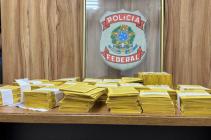 pf-apreende-carteiras-de-vacinacao-falsas-do-suriname-em-belem