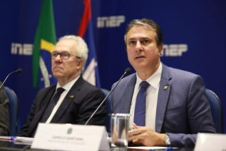 indice-de-abstencao-no-primeiro-dia-do-enem-cai-para-mais-de-26%