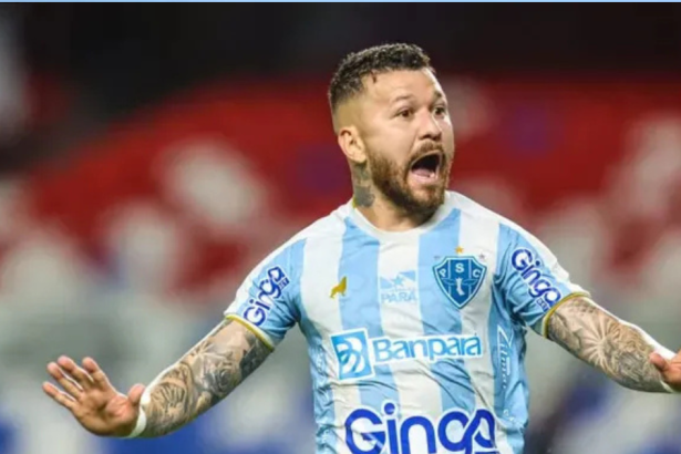 paysandu-enfrenta-coritiba-com-desfalques-na-serie-b