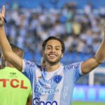 vilela-comenta-cartoes-no-paysandu-e-admite-ajustes