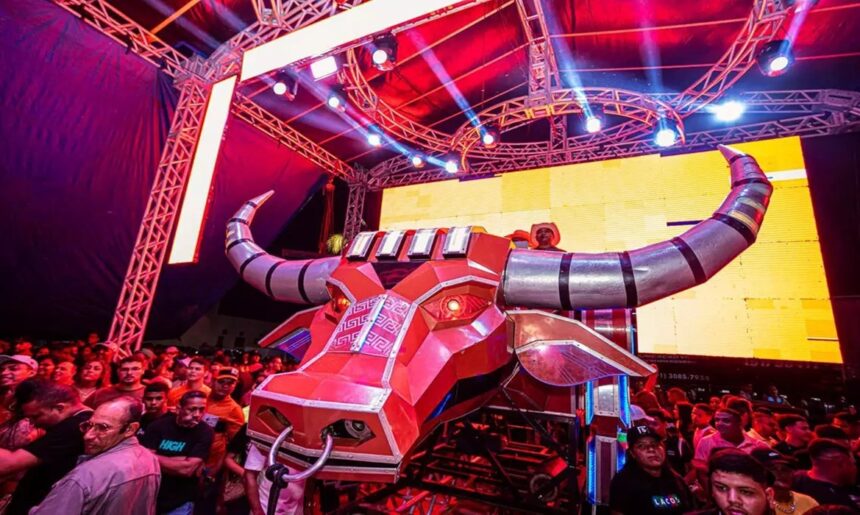 novo-carabao-chega-para-celebrar-a-cultura-paraense-com-aparelhagem-marajoara