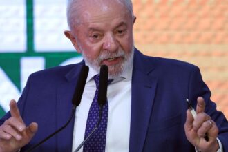 lula-cobra-regulamentacao-de-lei-sobre-economia-solidaria