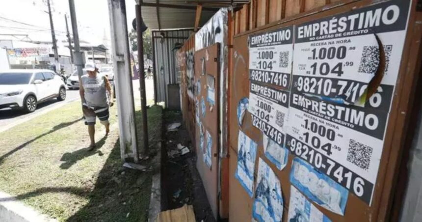 cartazes-ilegais-de-emprestimos-continuam-espalhados-em-belem