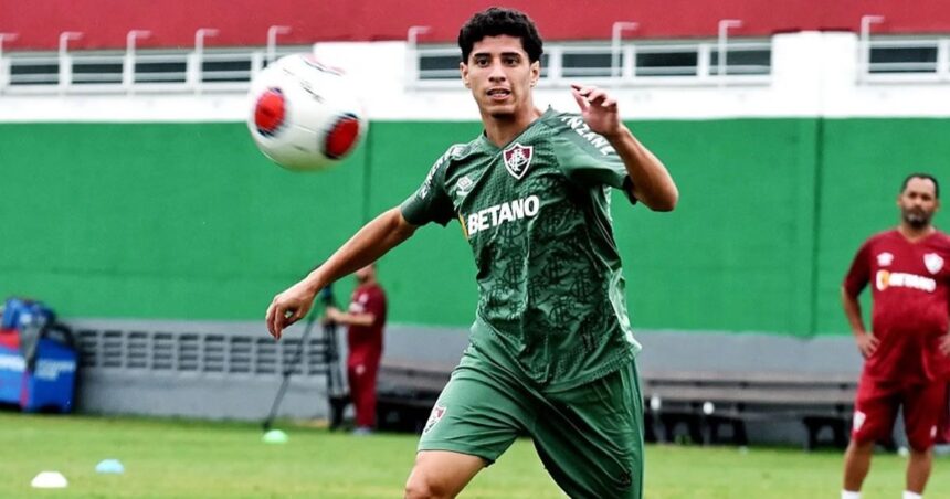 novo-meia-atacante-yago-ferreira-reforca-elenco-do-remo