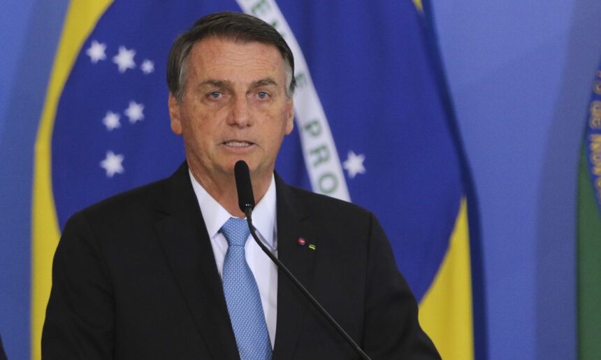 relatorio-do-coaf-aponta-movimentacao-suspeita-de-r$-30,5-milhoes-em-contas-de-bolsonaro