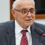 suplicy-passa-mal-e-e-internado-em-niteroi