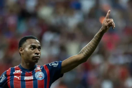 jean-lucas,-do-bahia,-e-convocado-para-a-selecao-brasileira-apos-34-anos