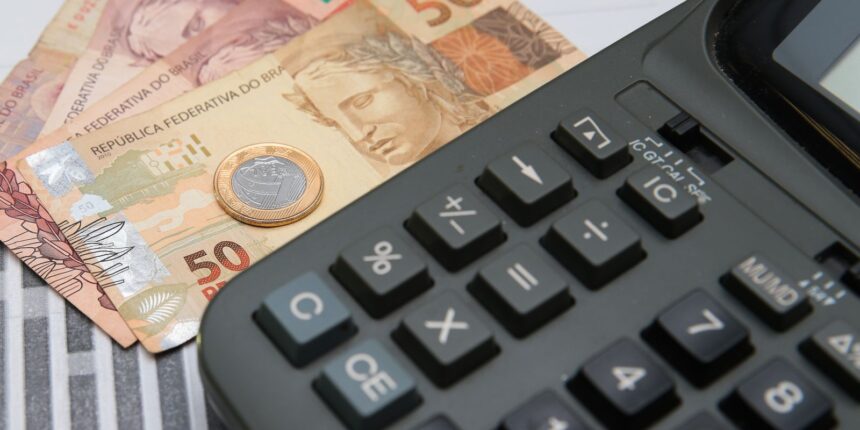 com-mais-de-2,4-mil-emendas,-ldo-deve-ser-votada-nesta-semana