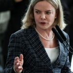 gleisi-critica-eua-por-fala-de-uso-de-“poder-militar”-contra-o-brasil