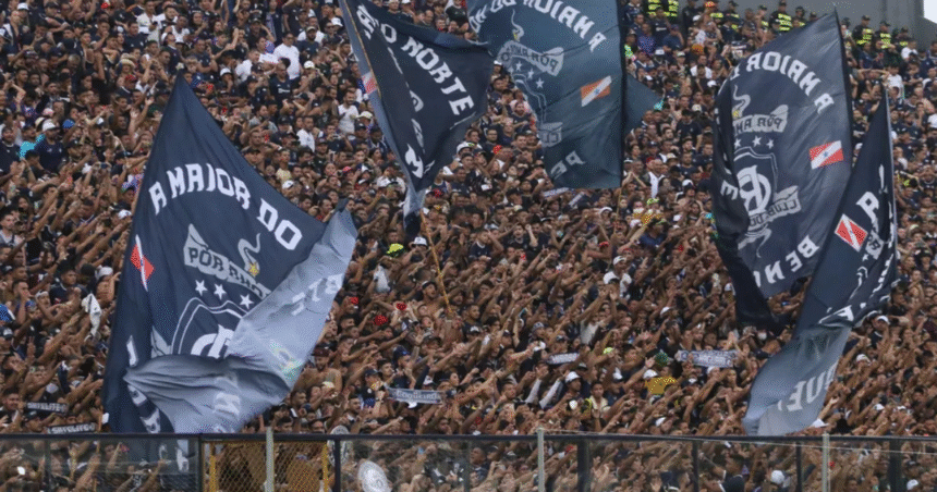 torcida-azulina-vibra-com-retorno-do-remo-ao-estadio-baenao