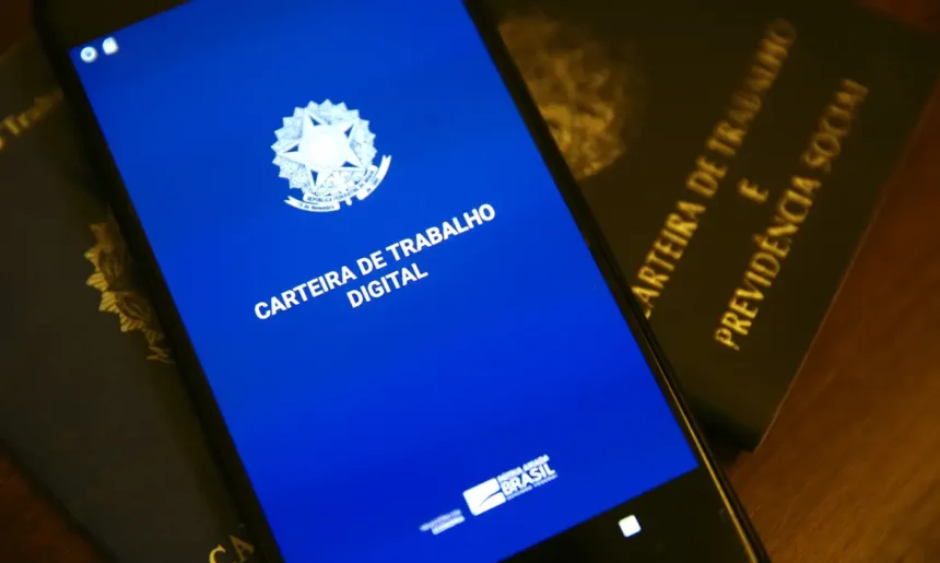 desemprego-no-brasil-mantem-menor-nivel-historico-de-5,6%-em-agosto