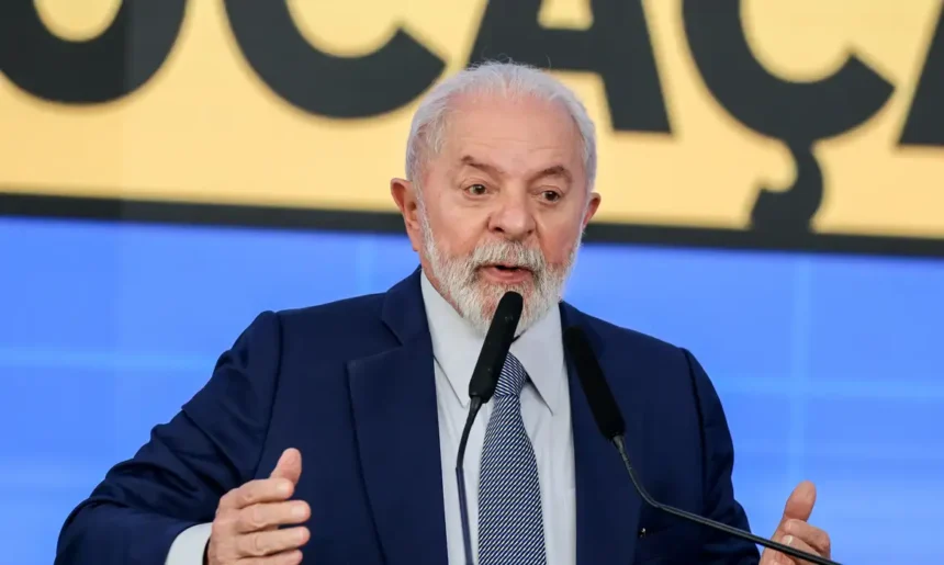 lula-avalia-hospedagem-em-navio-de-guerra-durante-a-cop30-em-belem