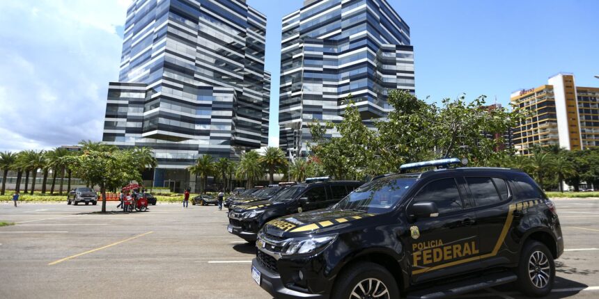 pf-quer-investigar-entrada-de-ex-assessor-de-bolsonaro-nos-eua