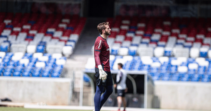 remo-enfrenta-o-cuiaba-com-leo-lang-como-titular-no-gol