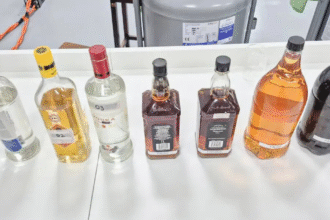 surto-de-metanol:-brasil-tem-10-mortes-por-bebida-adulterada