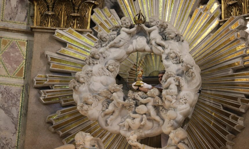 imagem-original-de-nossa-senhora-de-nazare-retorna-ao-gloria-na-segunda-feira