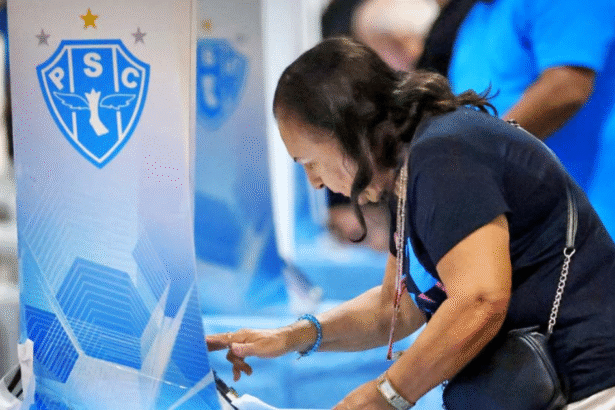 torcida-pressiona-e-cobra-voto-do-socio-torcedor-no-paysandu