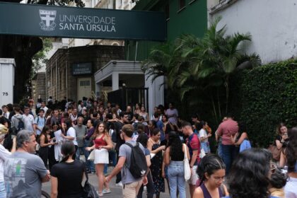 apos-fazer-o-enem,-candidatos-manifestam-confianca-e-expectativa