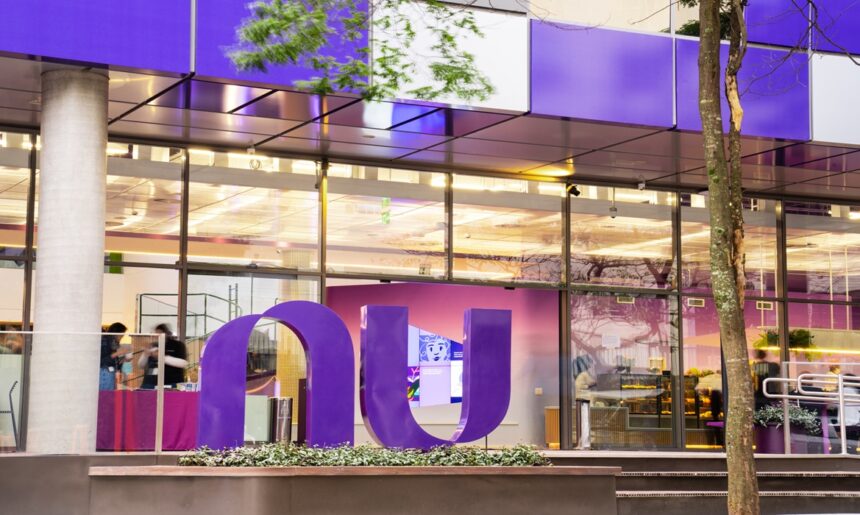 nubank-anuncia-fim-do-trabalho-remoto-e-adotara-modelo-hibrido-a-partir-de-2026