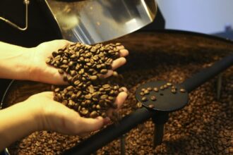 eua-reduzem-tarifas-para-cafe,-laranja,-carne-bovina-e-outros-produtos