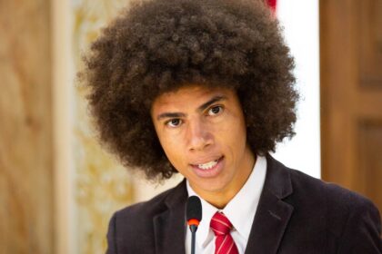 deputado-do-pr-filmado-em-briga-de-rua-diz-que-sofreu-racismo