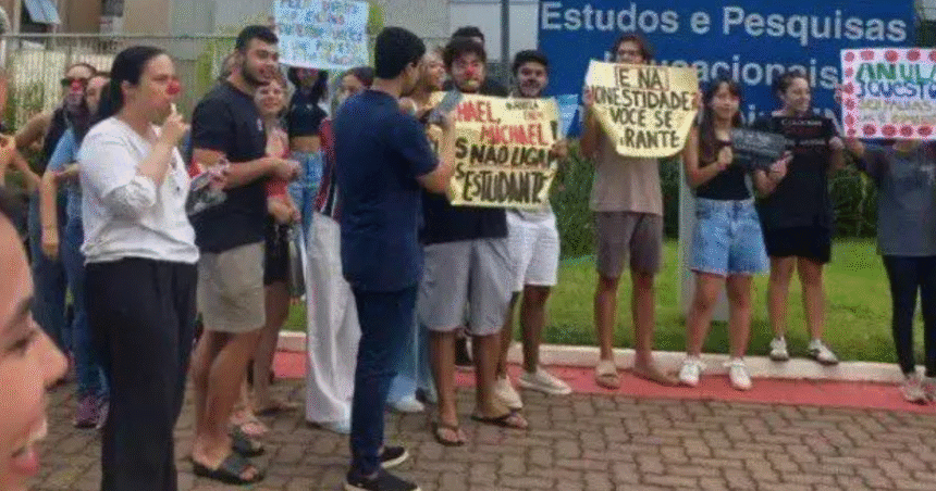 mec-anula-questoes-do-enem-2025-apos-suspeita-de-vazamento