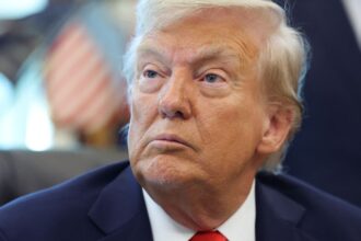 trump-diz-em-rede-social-que-espaco-aereo-da-venezuela-esta-fechado