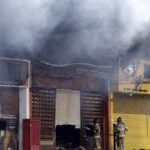 incendio-no-ceasa/rio-esta-controlado;-bombeiros-trabalham-no-rescaldo