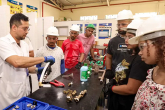 para-oferta-15.639-vagas-gratuitas-em-cursos-tecnicos-para-2026