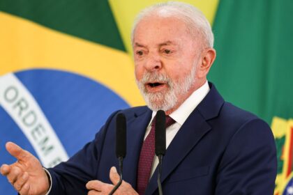 lula-descarta-privatizacao-dos-correios