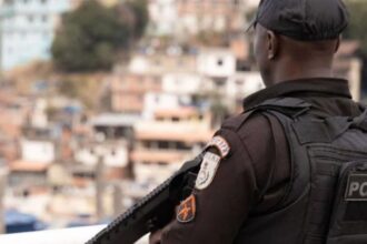 alerj-derruba-vetos-e-restabelece-gratificacao-faroeste