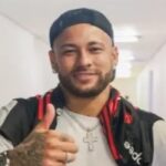 flamengo-avalia-contratacao-de-neymar-apos-pressao-de-jogadores,-aponta-jornal-espanhol